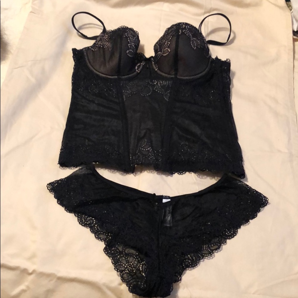 B.Tempt’d bustier and panty | like new | Sz M
